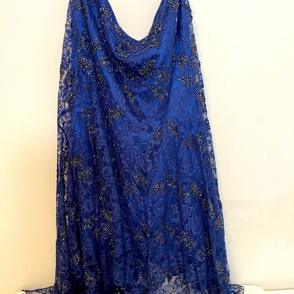 Camille la vie Midi embroidered skirt Lace Evening Or Party 18 dark Blue